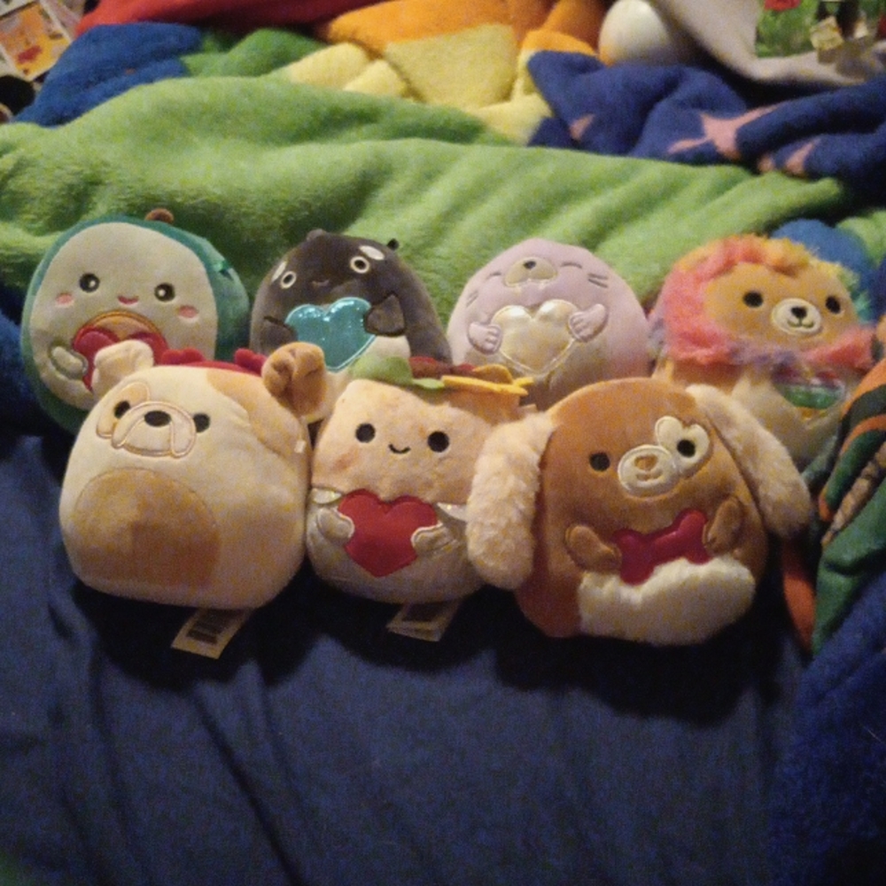 Set of 7 valentines day squishmallows